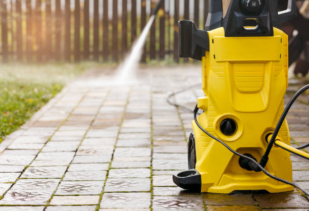 Professional Pressure Washing Services in Mendota, IL